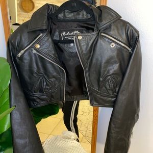 Cropped leather Jacket